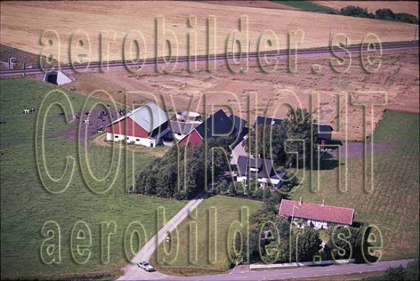 AP 00-214, #4. AP 00-214_0004 (Uppges vid kontakt med Svenska Aero-Bilder AB)