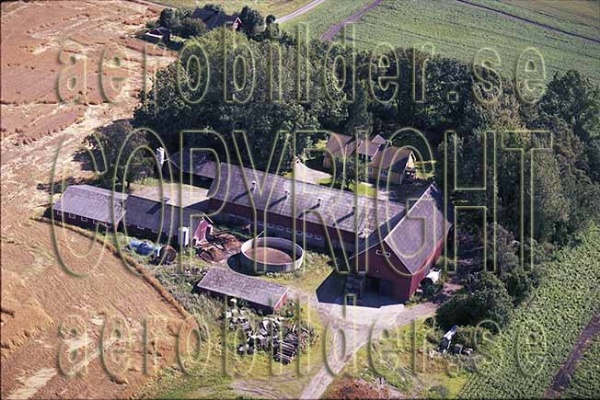 AP 00-214, #14. AP 00-214_0014 (Uppges vid kontakt med Svenska Aero-Bilder AB)