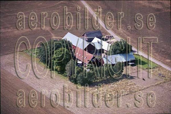 AP 00-215, #10. AP 00-215_0010 (Uppges vid kontakt med Svenska Aero-Bilder AB)