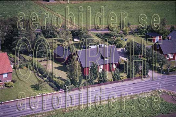 AP 00-215, #12. AP 00-215_0012 (Uppges vid kontakt med Svenska Aero-Bilder AB)