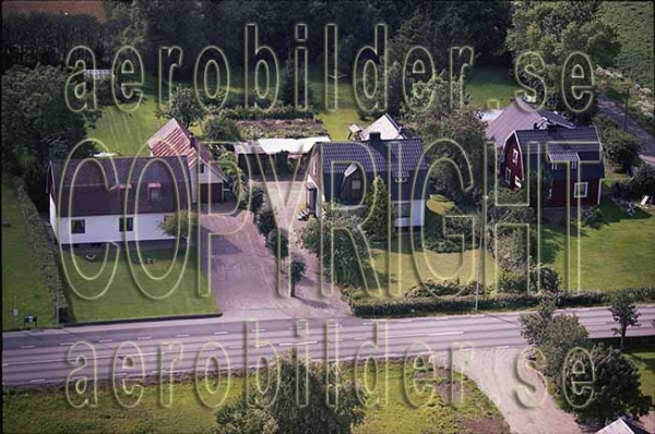 AP 00-215, #16. AP 00-215_0016 (Uppges vid kontakt med Svenska Aero-Bilder AB)