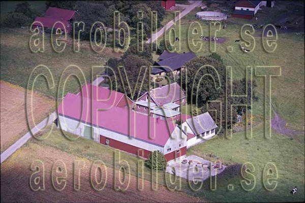 AP 00-215, #32. AP 00-215_0032 (Uppges vid kontakt med Svenska Aero-Bilder AB)