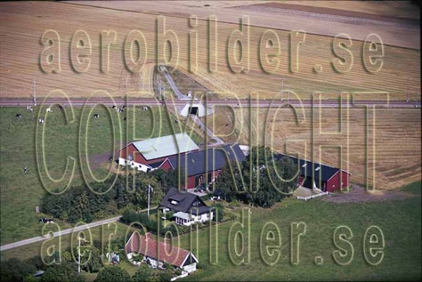 AP 00-216, #4. AP 00-216_0004 (Uppges vid kontakt med Svenska Aero-Bilder AB)