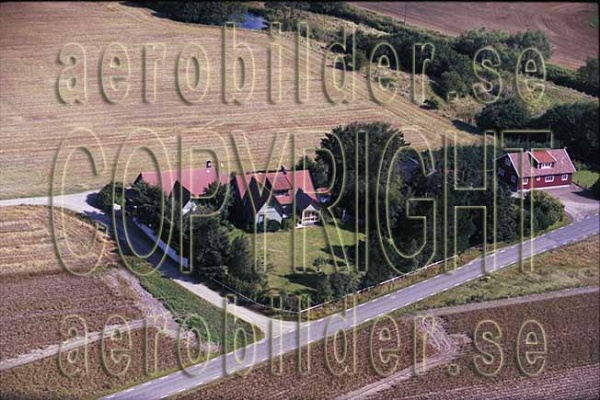 AP 00-216, #10. AP 00-216_0010 (Uppges vid kontakt med Svenska Aero-Bilder AB)