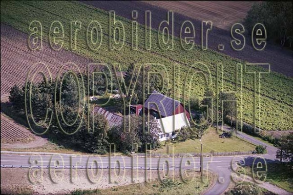 AP 00-218, #9. AP 00-218_0009 (Uppges vid kontakt med Svenska Aero-Bilder AB)