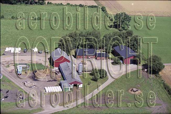 AP 03-212, #5. AP 03-212_0005 (Uppges vid kontakt med Svenska Aero-Bilder AB)