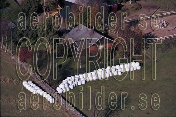 AP 97-210, #32. AP 97-210_032 (Uppges vid kontakt med Svenska Aero-Bilder AB)