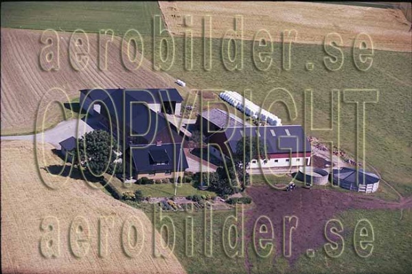 AP 99-211, #30. AP 99-211_0030 (Uppges vid kontakt med Svenska Aero-Bilder AB)