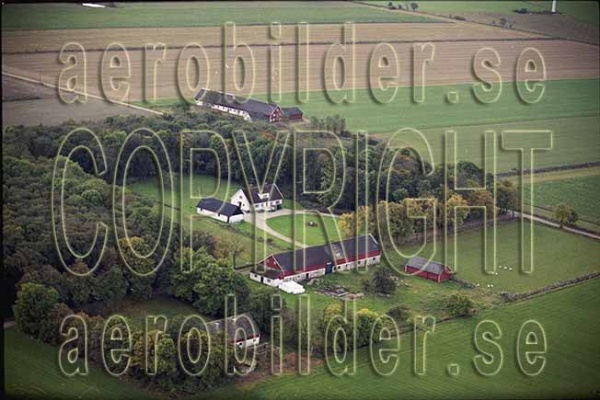 AP 99-221, #3. AP 99-221_0003 (Uppges vid kontakt med Svenska Aero-Bilder AB)