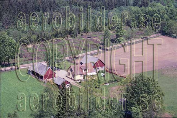 AP L 9222, #33. AP L 9222_0033  (Uppges vid kontakt med Svenska Aero-Bilder AB)