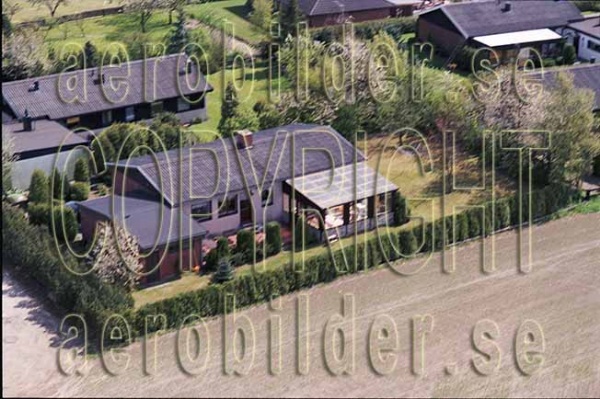 AP S 9105, #16. AP S 9105_0016  (Uppges vid kontakt med Svenska Aero-Bilder AB)