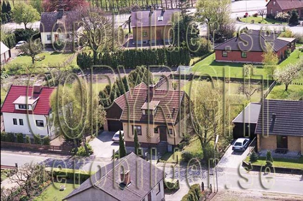 AP S 9105, #18. AP S 9105_0018  (Uppges vid kontakt med Svenska Aero-Bilder AB)