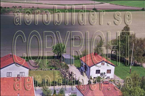 AP S 9105, #28. AP S 9105_0028  (Uppges vid kontakt med Svenska Aero-Bilder AB)