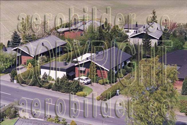 AP S 9105, #32. AP S 9105_0032  (Uppges vid kontakt med Svenska Aero-Bilder AB)