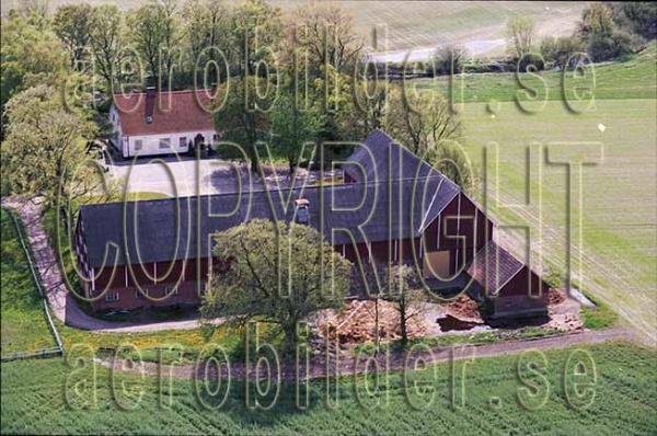 AP S 9105, #35. AP S 9105_0035  (Uppges vid kontakt med Svenska Aero-Bilder AB)