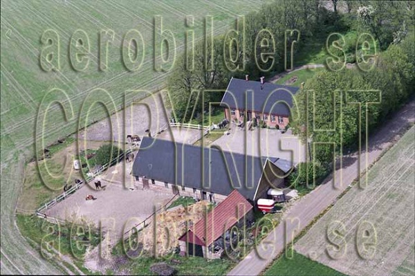 AP S 9132, #7. AP S 9132_0007  (Uppges vid kontakt med Svenska Aero-Bilder AB)