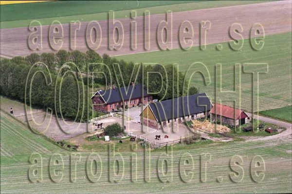 AP S 9132, #14. AP S 9132_0014  (Uppges vid kontakt med Svenska Aero-Bilder AB)