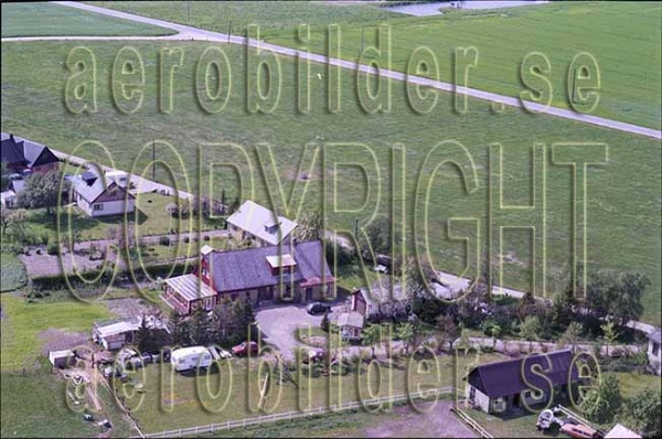 AP S 9135, #33. AP S 9135_0033  (Uppges vid kontakt med Svenska Aero-Bilder AB)