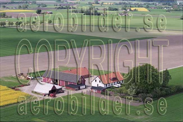 AP S 9136, #4. AP S 9136_0004  (Uppges vid kontakt med Svenska Aero-Bilder AB)