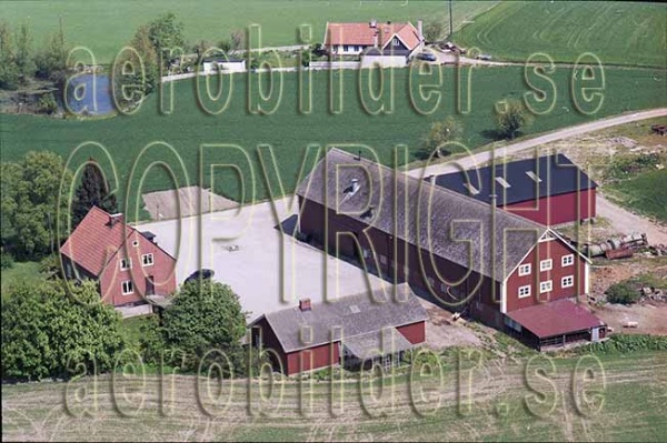 AP S 9166, #2. AP S 9166_0002  (Uppges vid kontakt med Svenska Aero-Bilder AB)