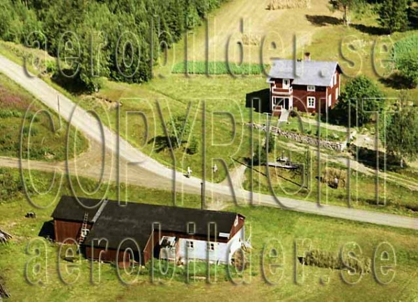 ASA 3748, #42. ASA 3748_0042 (Uppges vid kontakt med Svenska Aero-Bilder AB)