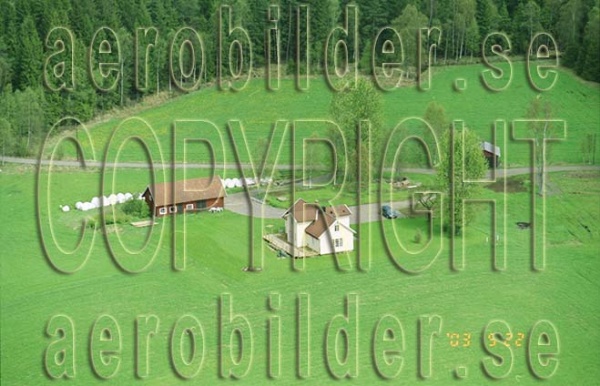 FFF 03013, #4. FFF 03013_0004 (Uppges vid kontakt med Svenska Aero-Bilder AB)