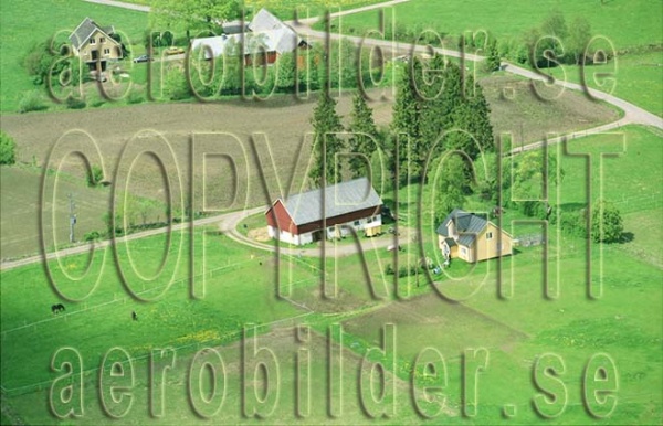 FFF 03026, #33. FFF 03026_0033 (Uppges vid kontakt med Svenska Aero-Bilder AB)