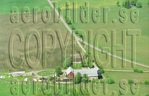 FFF 03030, #32. FFF 03030_0032 (Uppges vid kontakt med Svenska Aero-Bilder AB)