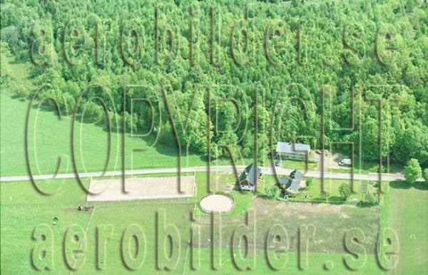 FFF 03036, #18. FFF 03036_0018 (Uppges vid kontakt med Svenska Aero-Bilder AB)