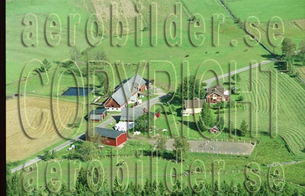 FFF 04057, #3. FFF 04057_0003 (Uppges vid kontakt med Svenska Aero-Bilder AB)