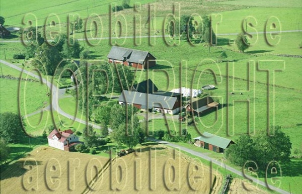 FFF 04057, #10. FFF 04057_0010 (Uppges vid kontakt med Svenska Aero-Bilder AB)