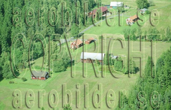 FFF 04060, #18. FFF 04060_0018 (Uppges vid kontakt med Svenska Aero-Bilder AB)