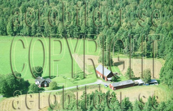 FFF 04061, #13. FFF 04061_0013 (Uppges vid kontakt med Svenska Aero-Bilder AB)