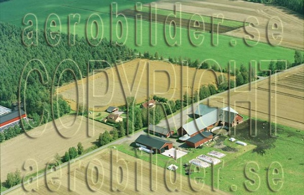 FFF 04062, #16. FFF 04062_0016 (Uppges vid kontakt med Svenska Aero-Bilder AB)