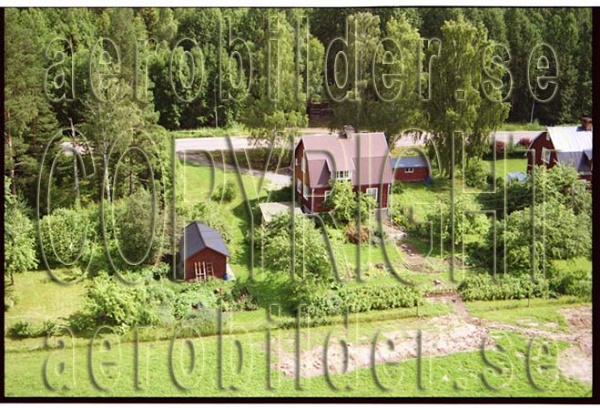 FFF 98-8903, #23. FFF 98-8903_0023 (Uppges vid kontakt med Svenska Aero-Bilder AB)