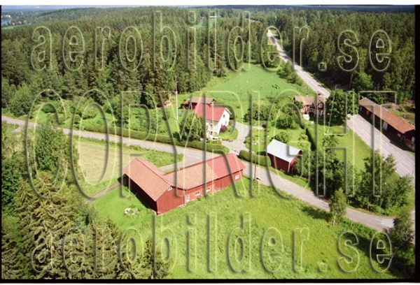 FFF 98-8903, #31. FFF 98-8903_0031 (Uppges vid kontakt med Svenska Aero-Bilder AB)