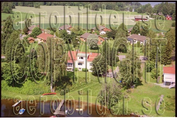 FFF 98-8905, #19. FFF 98-8905_0019 (Uppges vid kontakt med Svenska Aero-Bilder AB)