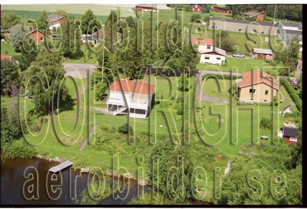 FFF 98-8905, #20. FFF 98-8905_0020 (Uppges vid kontakt med Svenska Aero-Bilder AB)