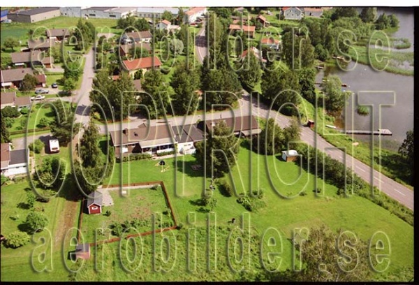 FFF 98-8905, #30. FFF 98-8905_0030 (Uppges vid kontakt med Svenska Aero-Bilder AB)