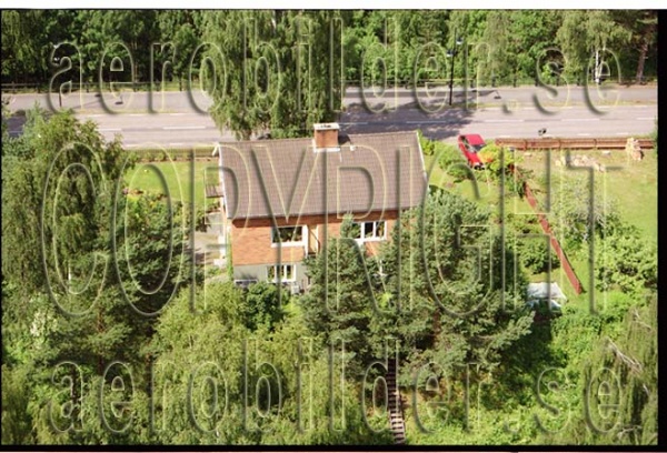 FFF 98-8906, #4. FFF 98-8906_0004 (Uppges vid kontakt med Svenska Aero-Bilder AB)