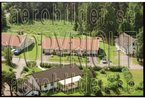 FFF 98-8906, #16. FFF 98-8906_0016 (Uppges vid kontakt med Svenska Aero-Bilder AB)