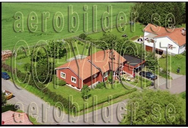 FFF 98-8906, #17. FFF 98-8906_0017 (Uppges vid kontakt med Svenska Aero-Bilder AB)