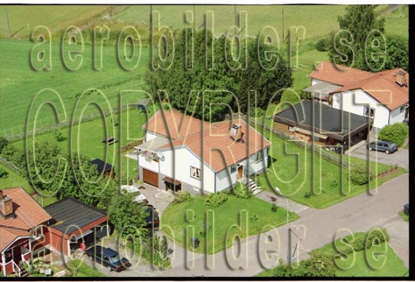 FFF 98-8906, #18. FFF 98-8906_0018 (Uppges vid kontakt med Svenska Aero-Bilder AB)