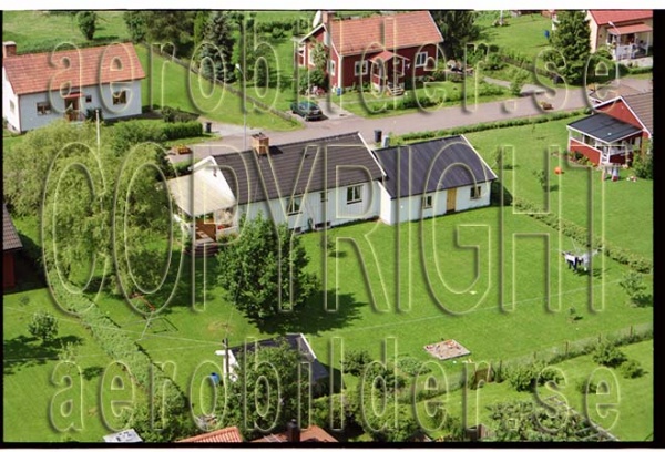 FFF 98-8906, #27. FFF 98-8906_0027 (Uppges vid kontakt med Svenska Aero-Bilder AB)