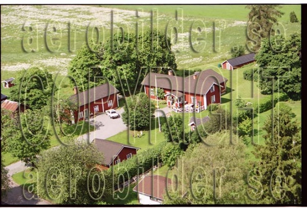 FFF 98-8906, #31. FFF 98-8906_0031 (Uppges vid kontakt med Svenska Aero-Bilder AB)