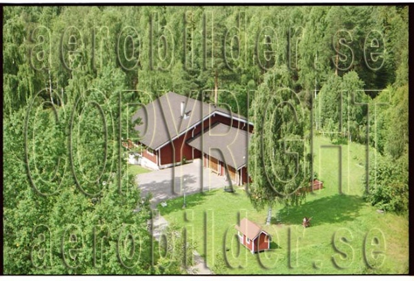 FFF 98-8907, #1. FFF 98-8907_0001 (Uppges vid kontakt med Svenska Aero-Bilder AB)