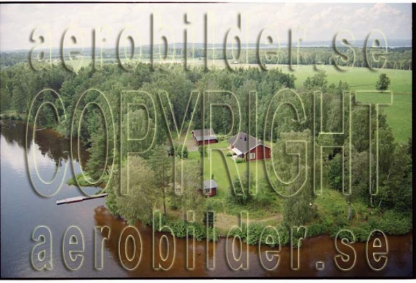 FFF 98-8907, #7. FFF 98-8907_0007 (Uppges vid kontakt med Svenska Aero-Bilder AB)