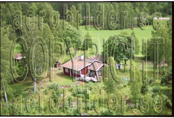 FFF 98-8907, #10. FFF 98-8907_0010 (Uppges vid kontakt med Svenska Aero-Bilder AB)