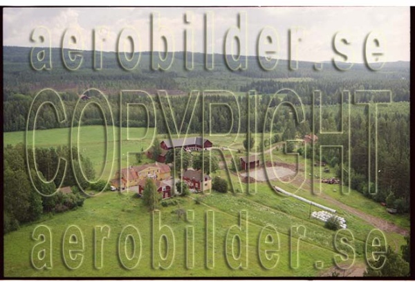 FFF 98-8908, #10. FFF 98-8908_0010 (Uppges vid kontakt med Svenska Aero-Bilder AB)