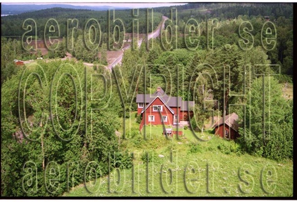 FFF 98-8908, #35. FFF 98-8908_0035 (Uppges vid kontakt med Svenska Aero-Bilder AB)